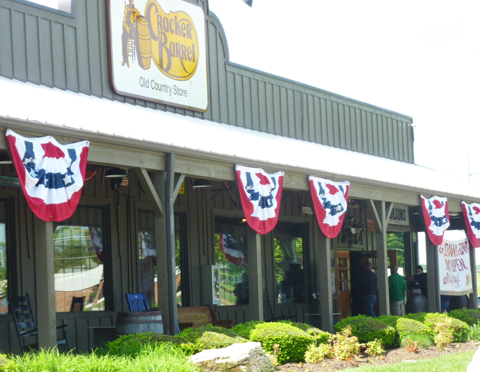 Cracker Barrel